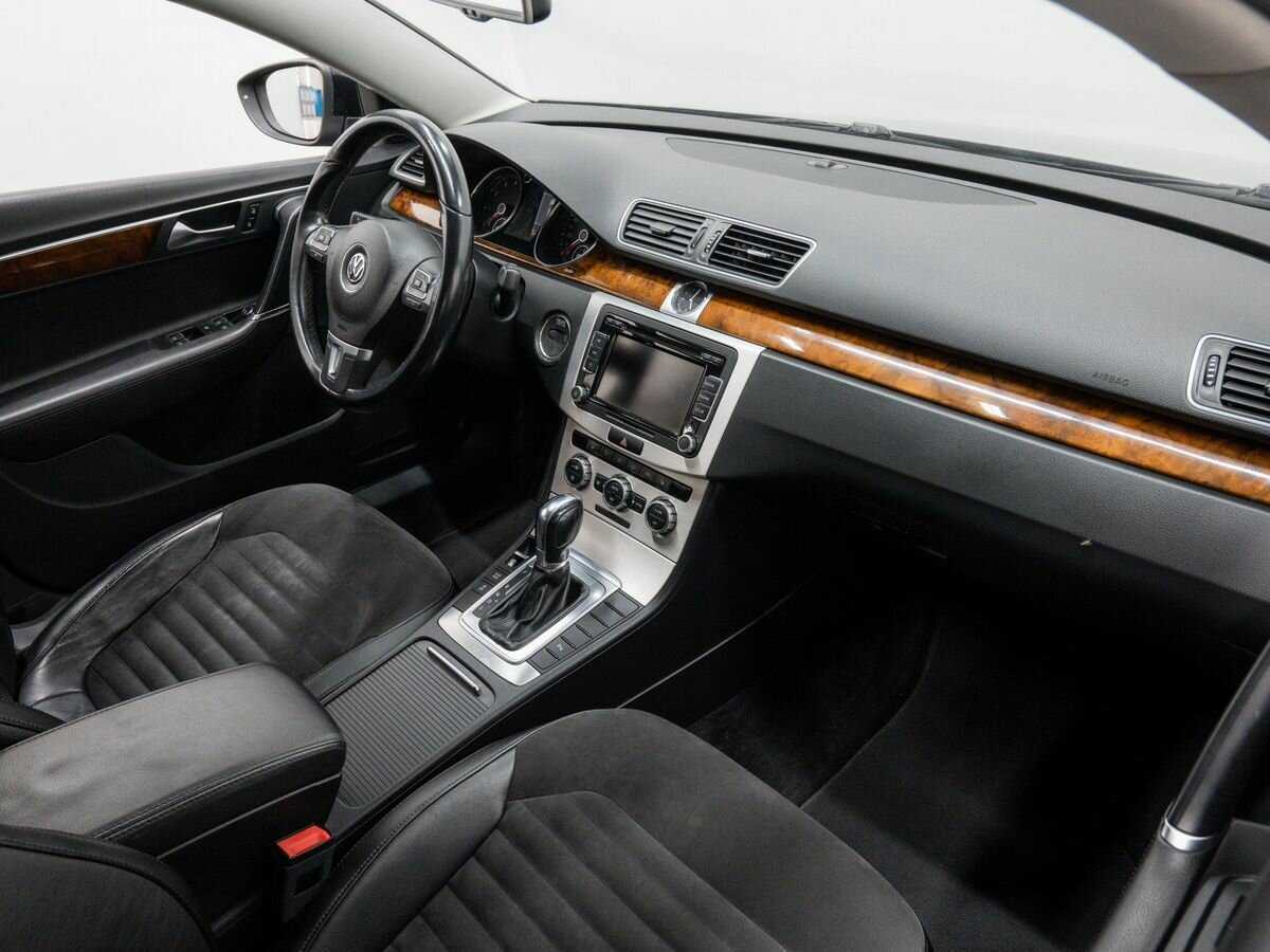 Купить Volkswagen Passat, 2012, 176 000 км, фото №7
