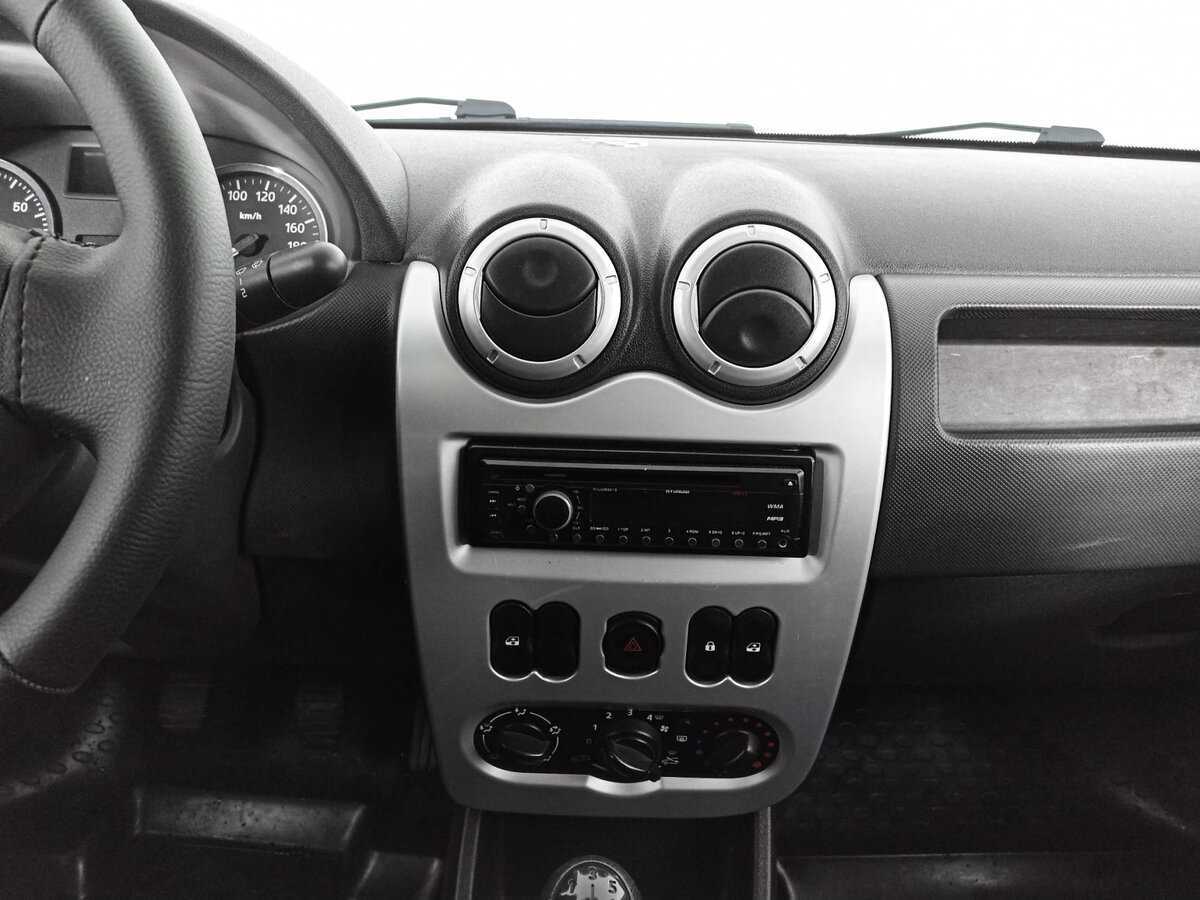 Купить Renault Logan, 2014, 106 504 км, фото №13