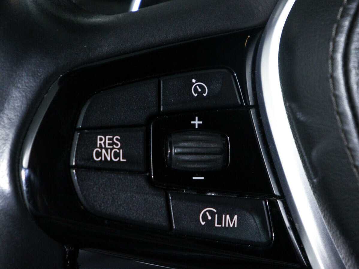 Купить BMW 5 серии 520d, 2019, 191 420 км, фото №15