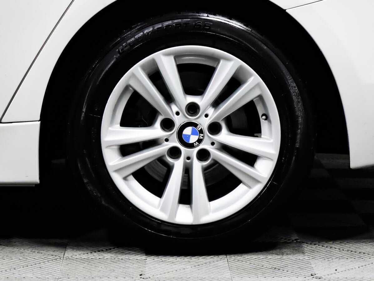 Купить BMW 3 серии 318i, 2018, 121 179 км, фото №14