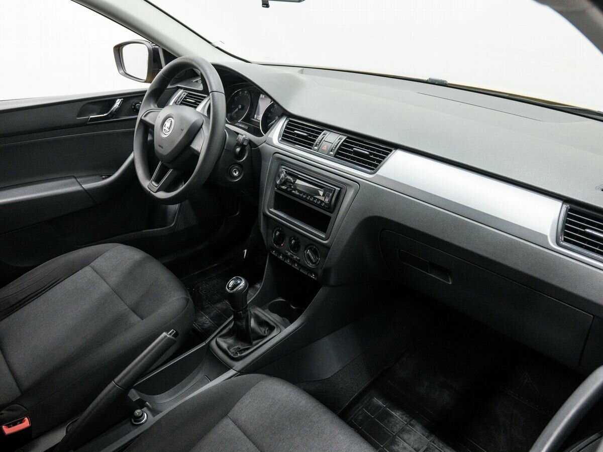 Купить Skoda Rapid, 2017, 122 000 км, фото №10