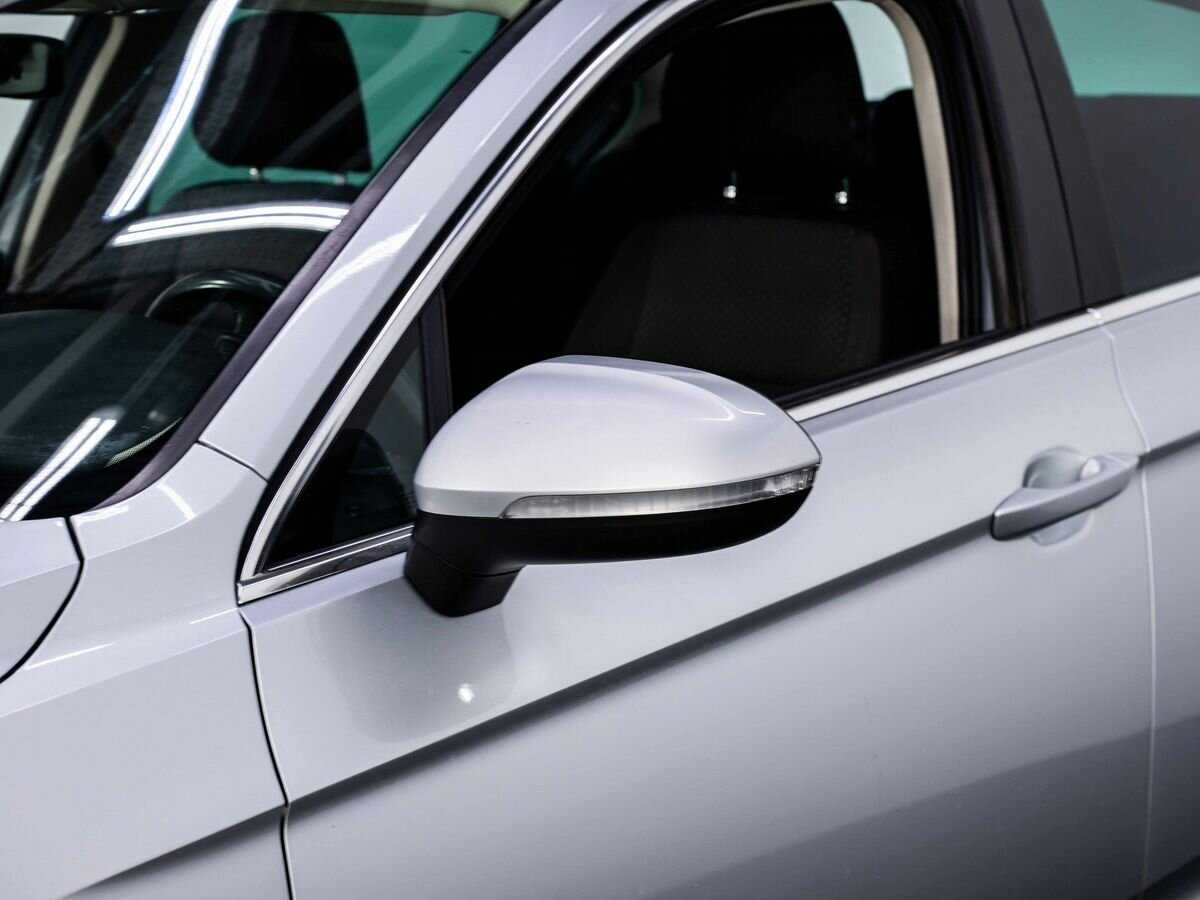 Купить Volkswagen Passat DSG6, 2017, 161 362 км, фото №8