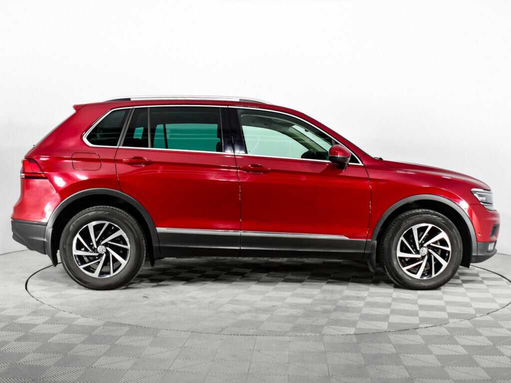 Купить Volkswagen Tiguan, 2018, 71 253 км, фото №6
