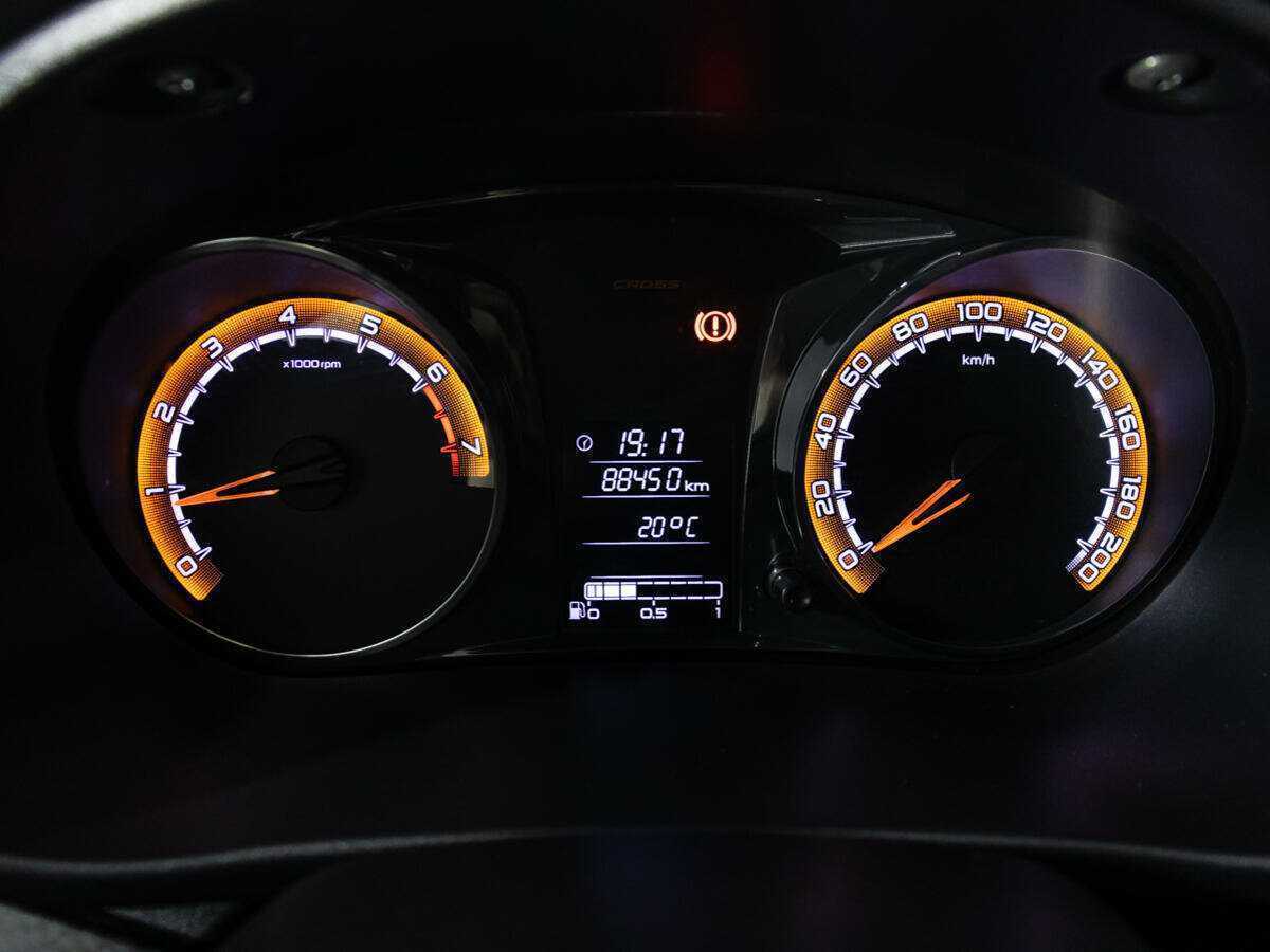 Купить Lada (ВАЗ) Granta Cross, 2019, 88 449 км, фото №12