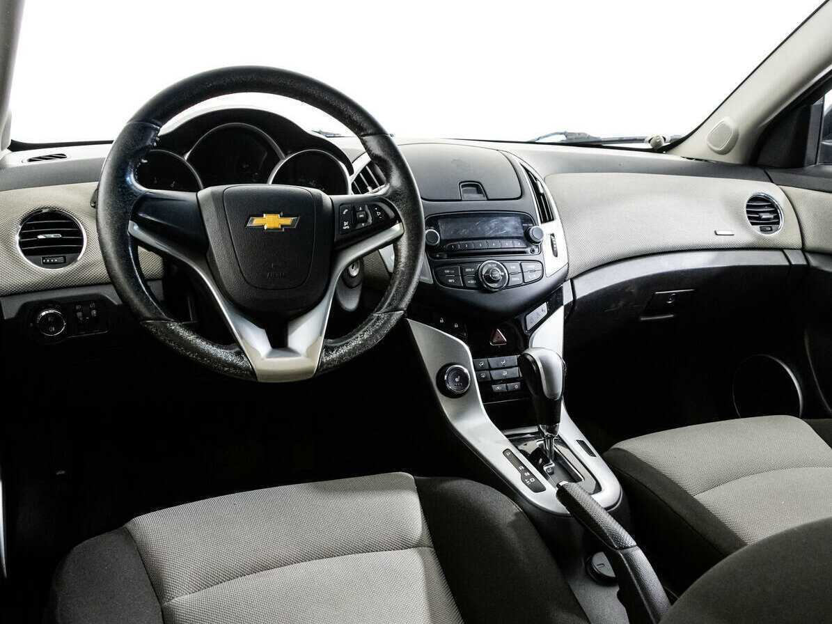 Купить Chevrolet Cruze, 2015, 137 804 км, фото №9
