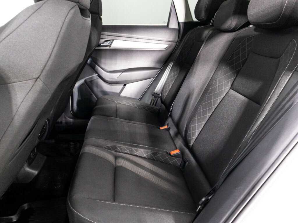 Купить Skoda Karoq, 2020, 99 388 км, фото №10