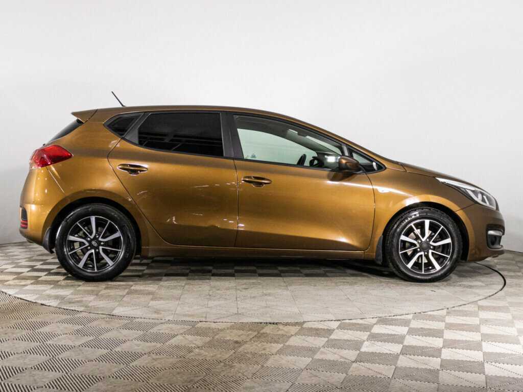 Купить Kia Ceed, 2016, 68 000 км, фото №4