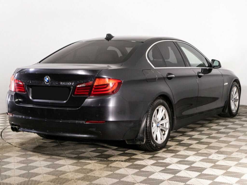 Купить BMW 5 серии 528i, 2012, 235 328 км, фото №5