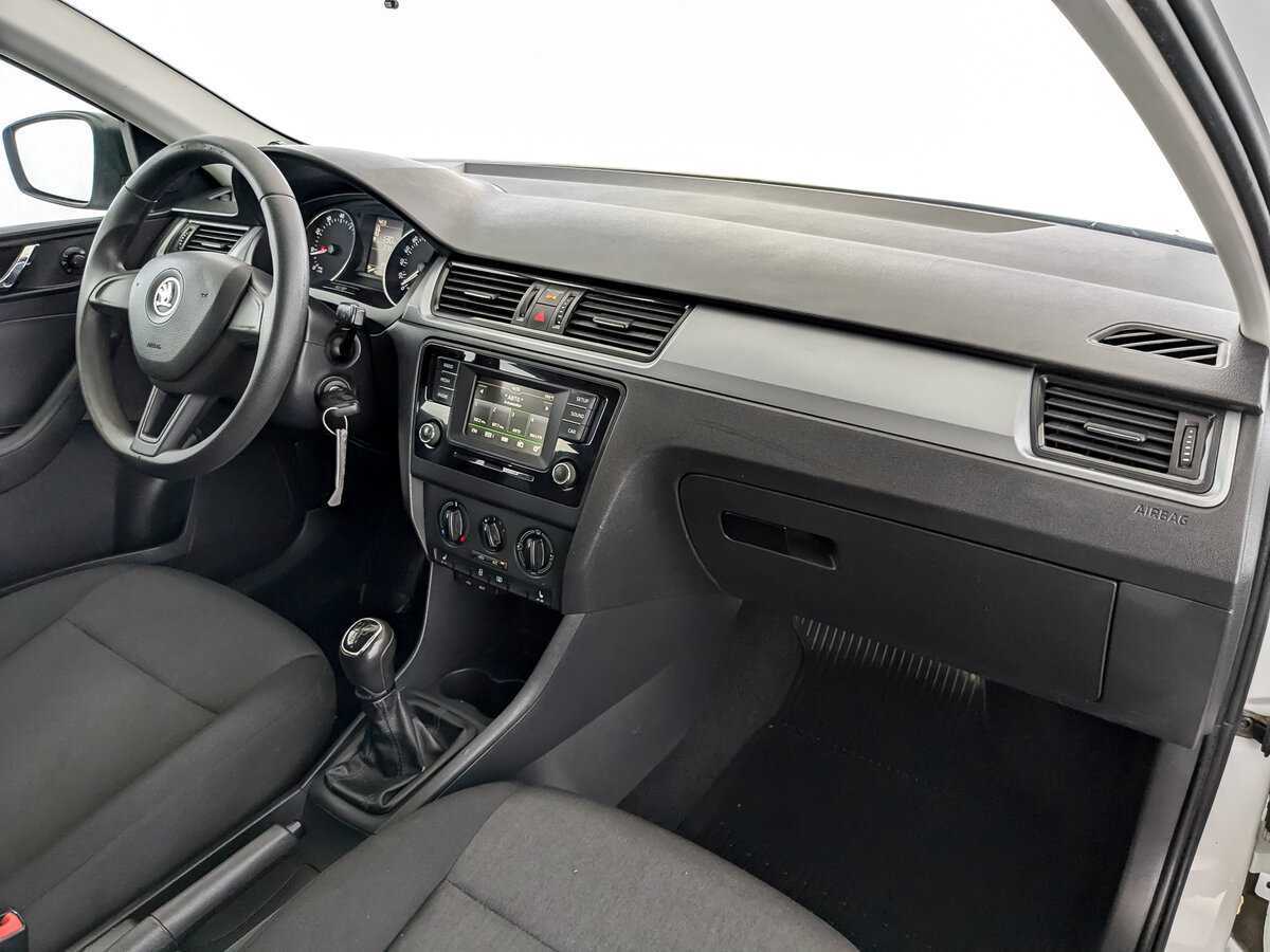 Купить Skoda Rapid, 2017, 189 398 км, фото №11
