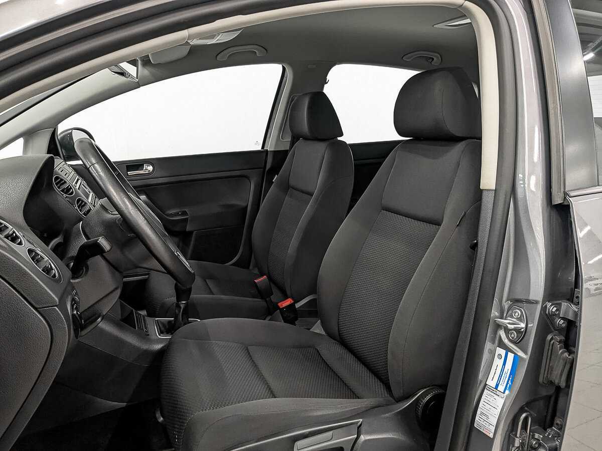 Купить Volkswagen Golf Plus, 2012, 36 733 км, фото №20