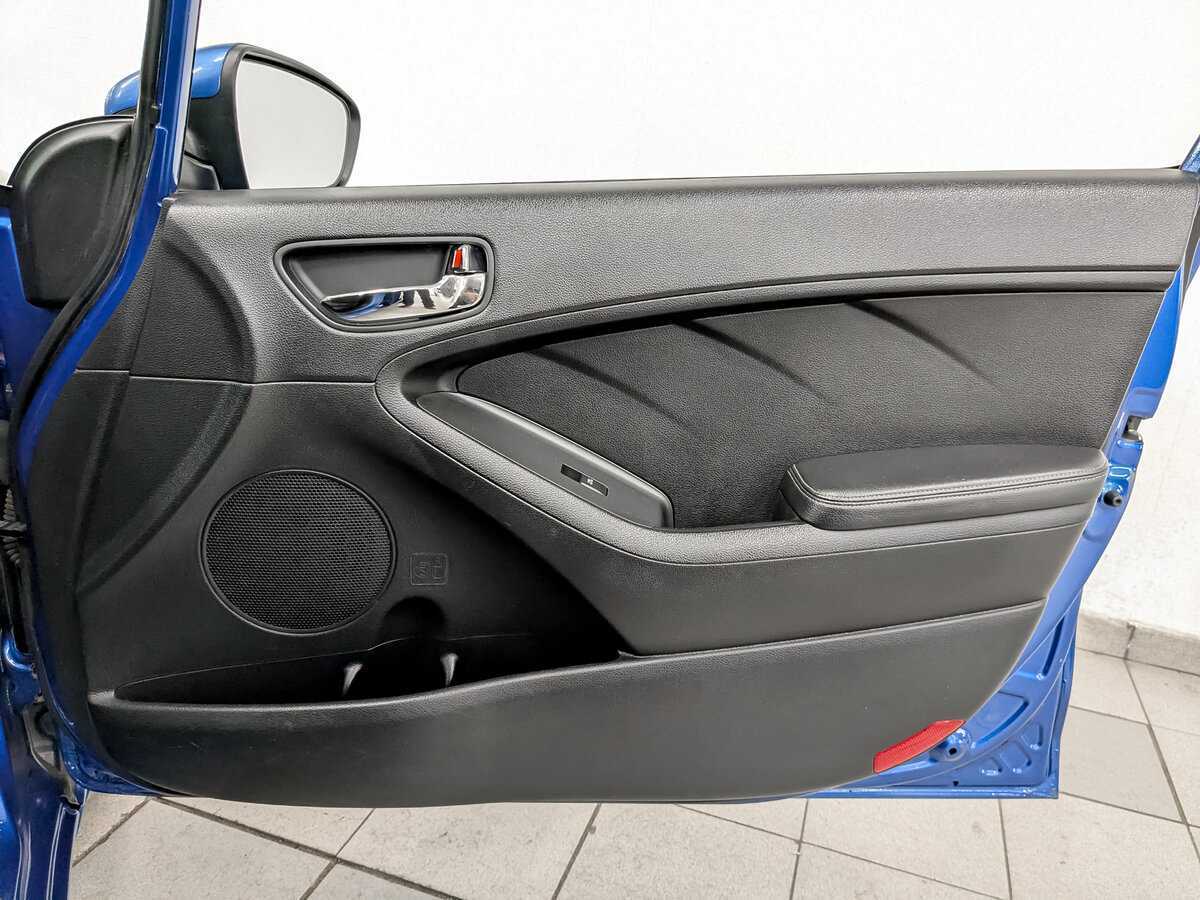 Купить Kia Cerato, 2013, 257 331 км, фото №24