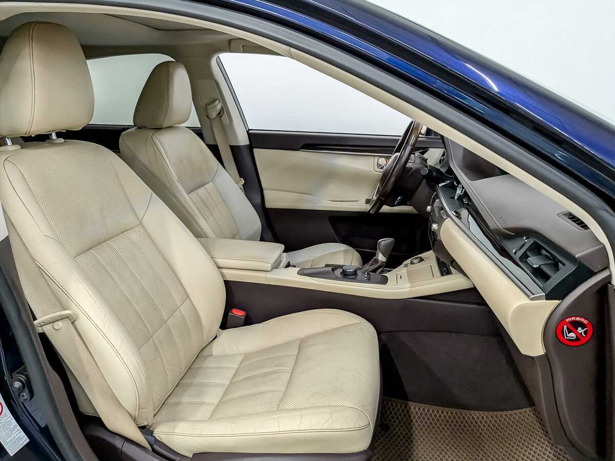 Купить Lexus ES 200, 2015, 174 571 км, фото №25
