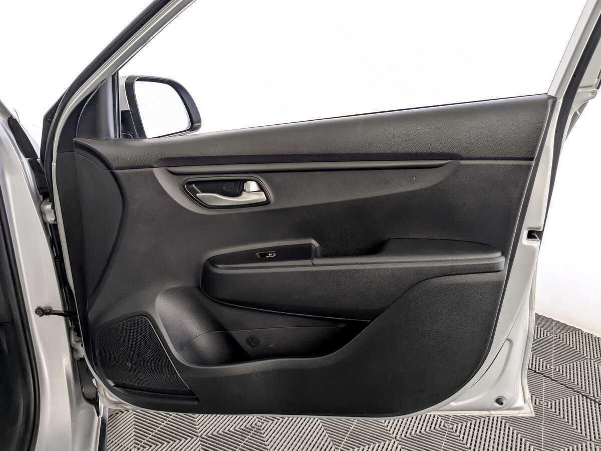 Купить Kia Rio X-Line, 2020, 172 195 км, фото №23