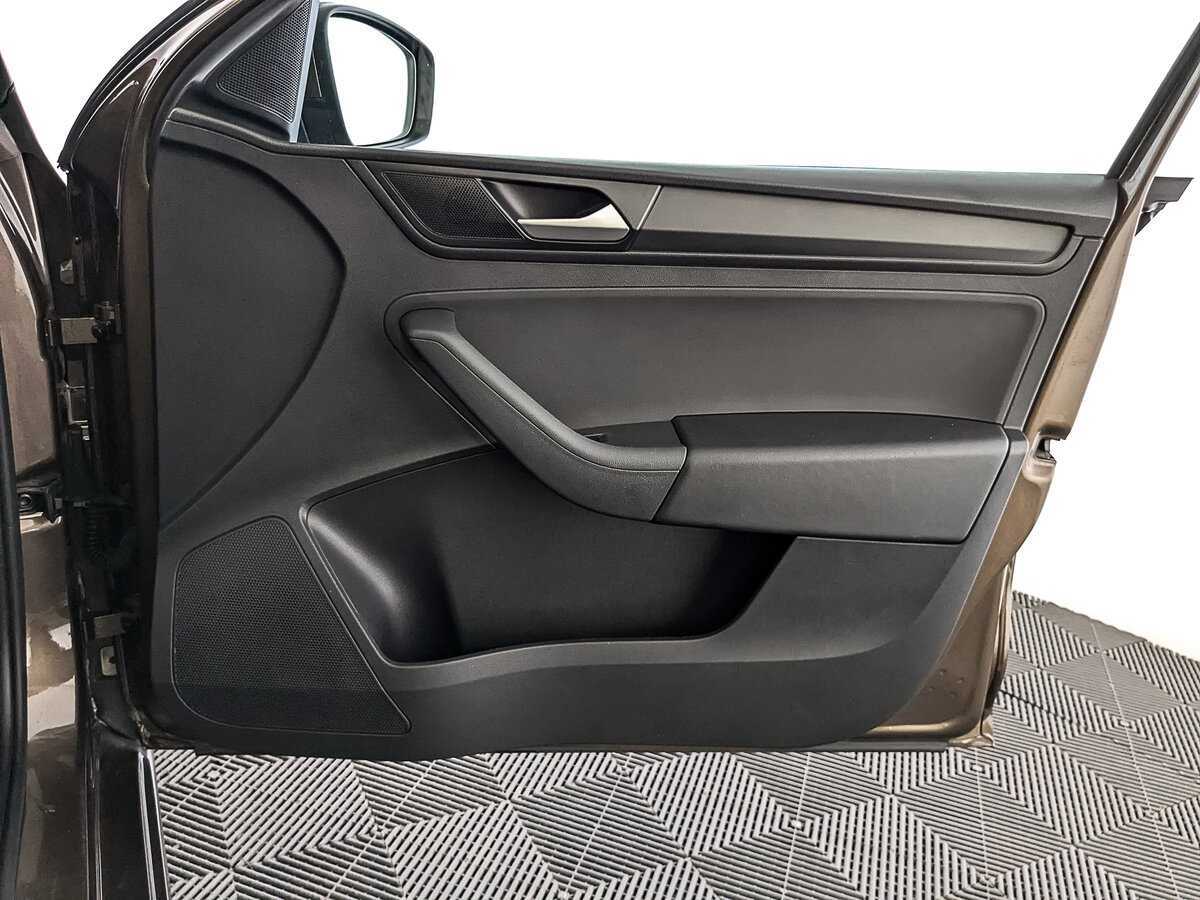 Купить Volkswagen Polo, 2020, 83 403 км, фото №21