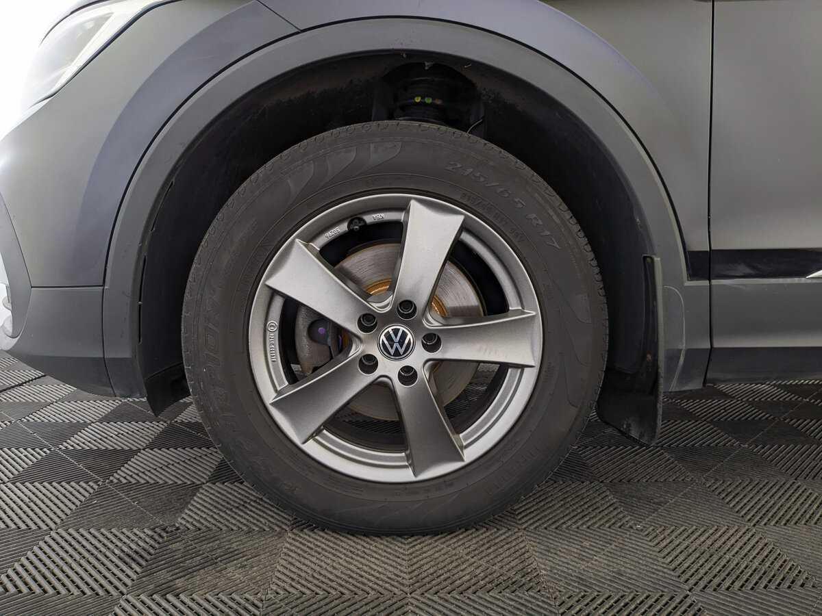 Купить Volkswagen Tiguan, 2021, 131 728 км, фото №18