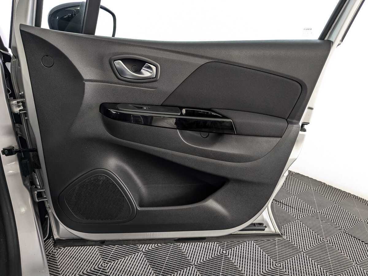 Купить Renault Kaptur, 2021, 89 428 км, фото №24