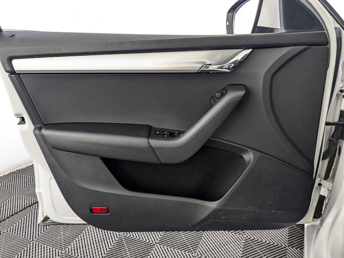 Купить Skoda Octavia, 2019, 41 988 км, фото №19