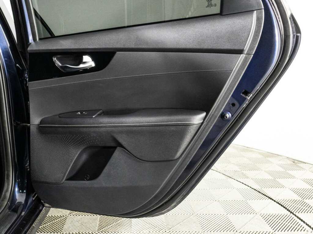 Купить Kia Cerato, 2021, 57 196 км, фото №29