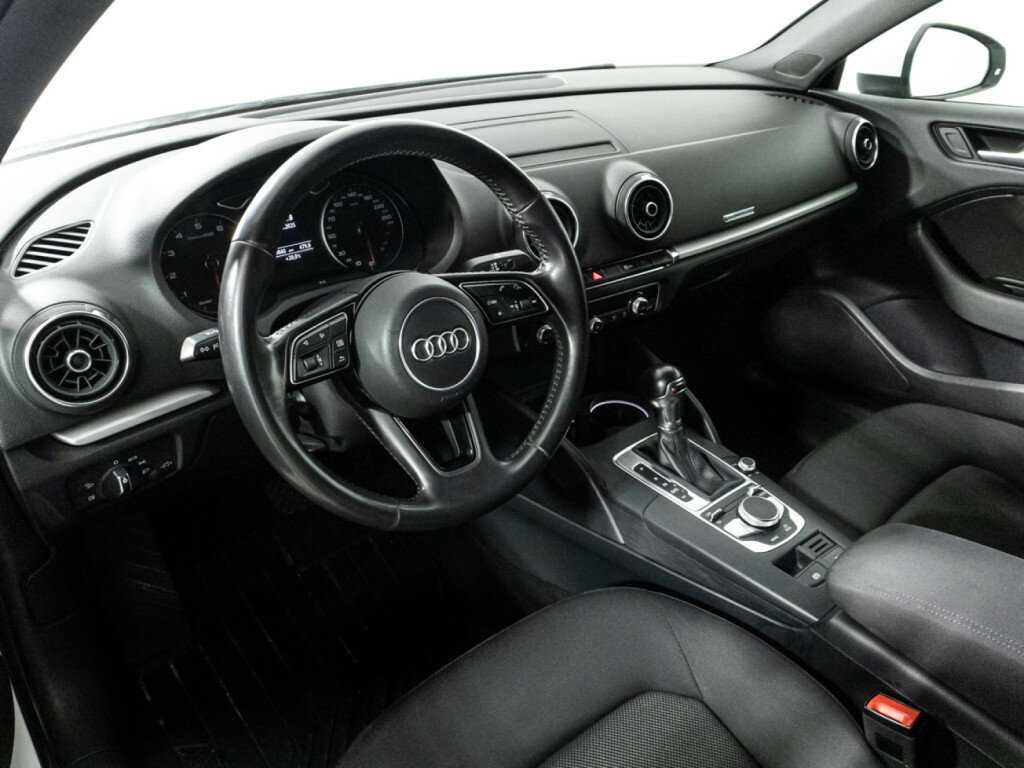 Купить Audi A3, 2019, 129 762 км, фото №11