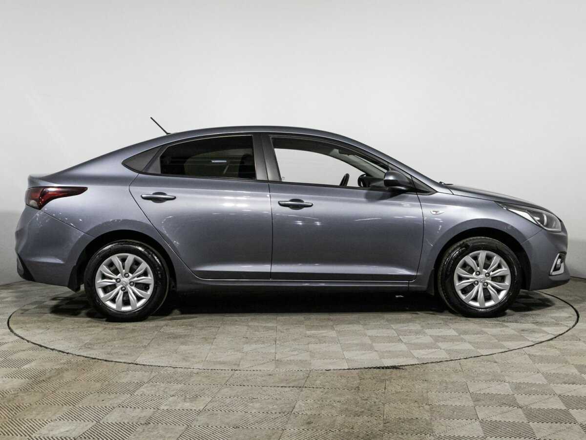 Купить Hyundai Solaris, 2018, 120 365 км, фото №4
