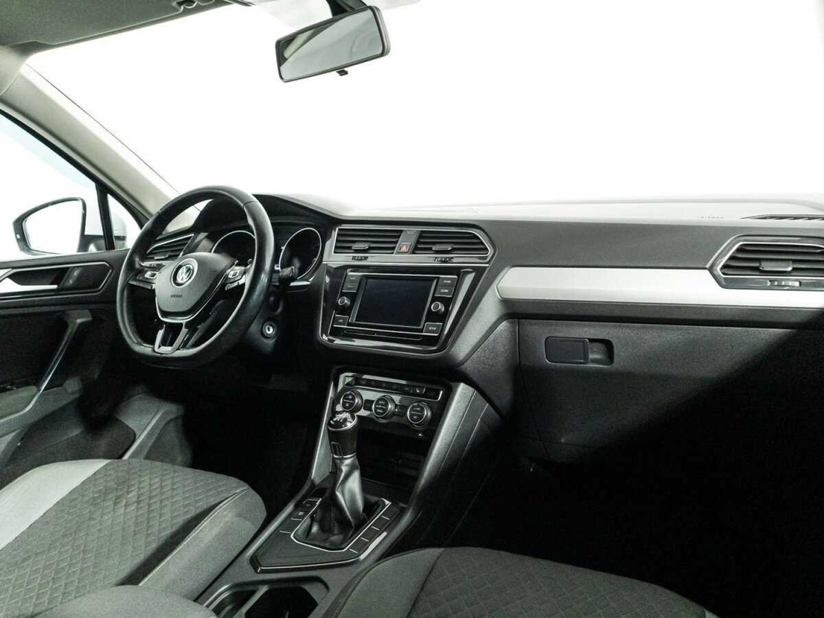 Купить Volkswagen Tiguan, 2018, 145 890 км, фото №9