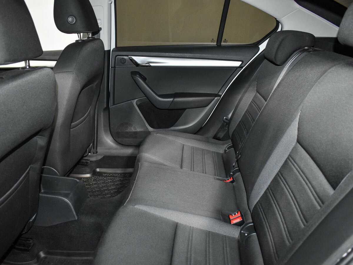 Купить Skoda Octavia, 2018, 110 000 км, фото №11