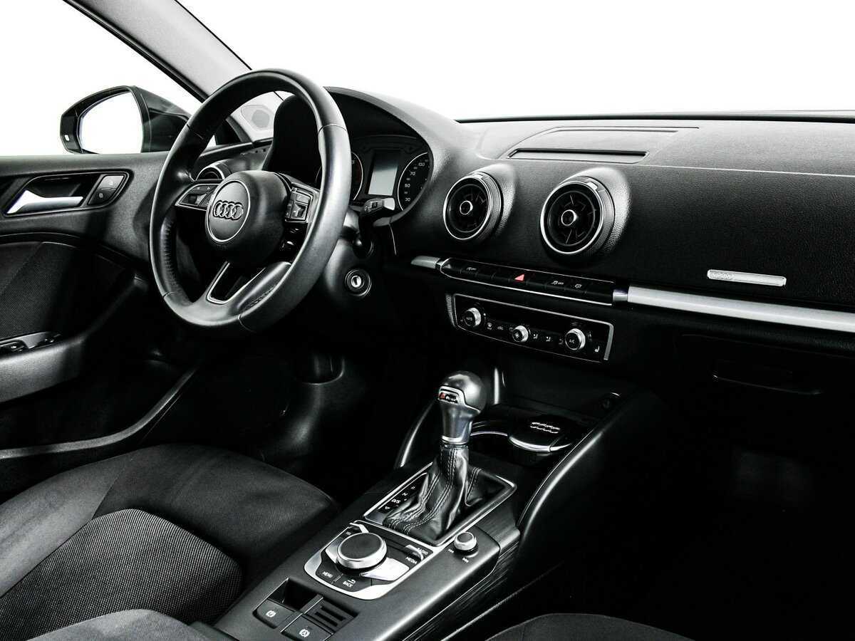 Купить Audi A3, 2018, 82 329 км, фото №9