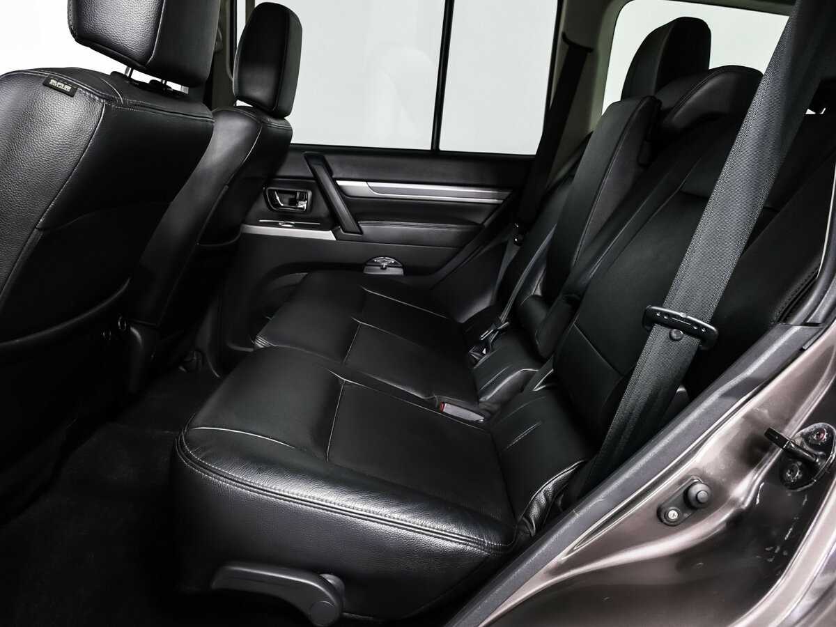 Купить Mitsubishi Pajero, 2015, 122 806 км, фото №13