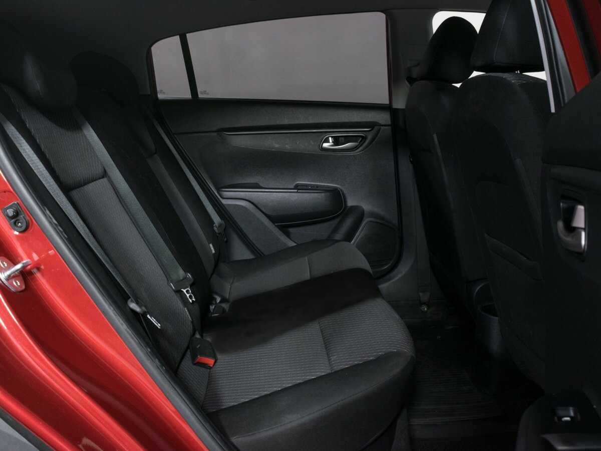 Купить Kia Rio X-Line, 2018, 26 600 км, фото №10