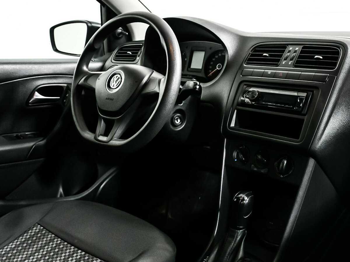 Купить Volkswagen Polo, 2020, 76 000 км, фото №9