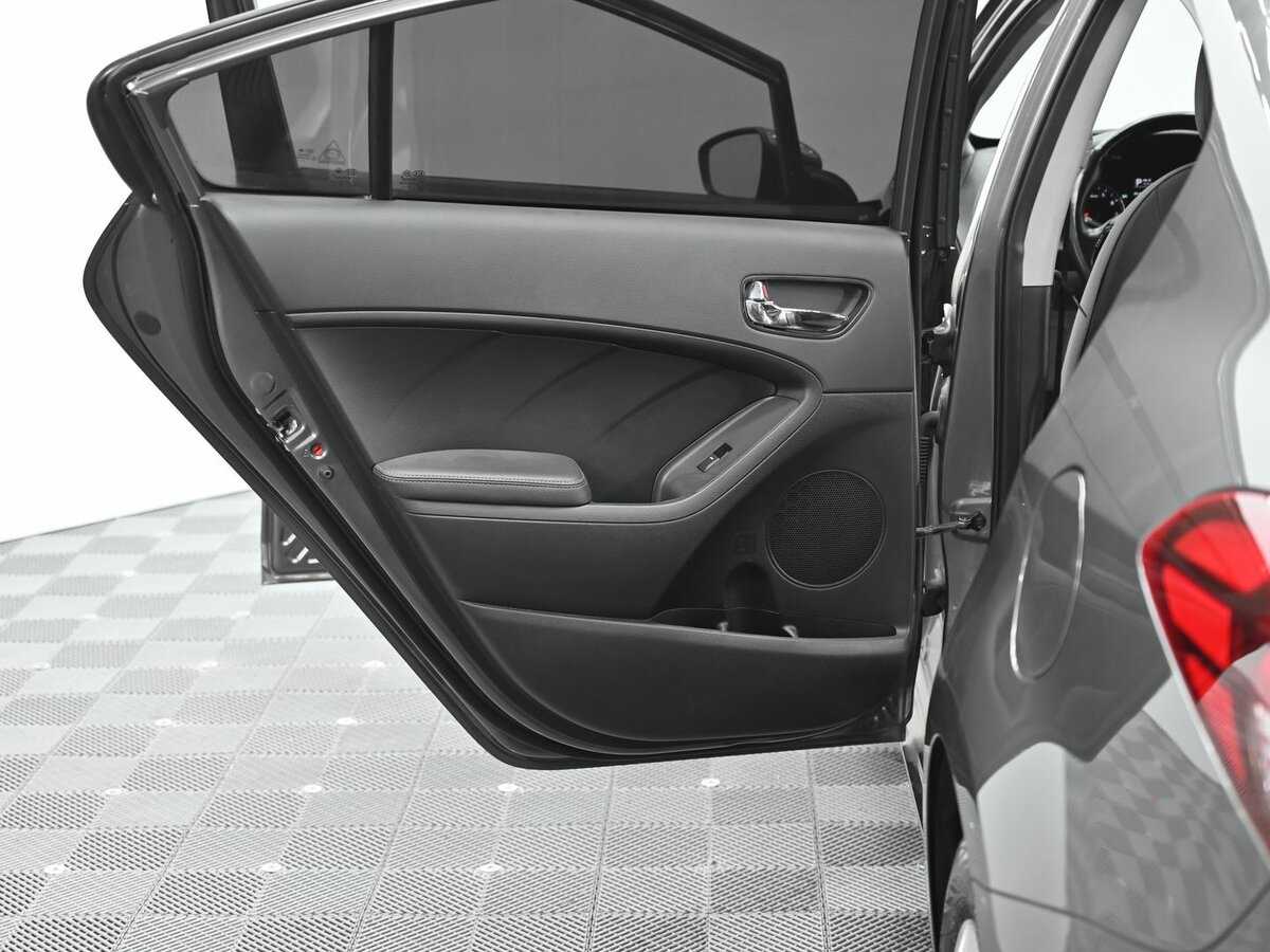 Купить Kia Cerato, 2018, 141 000 км, фото №16