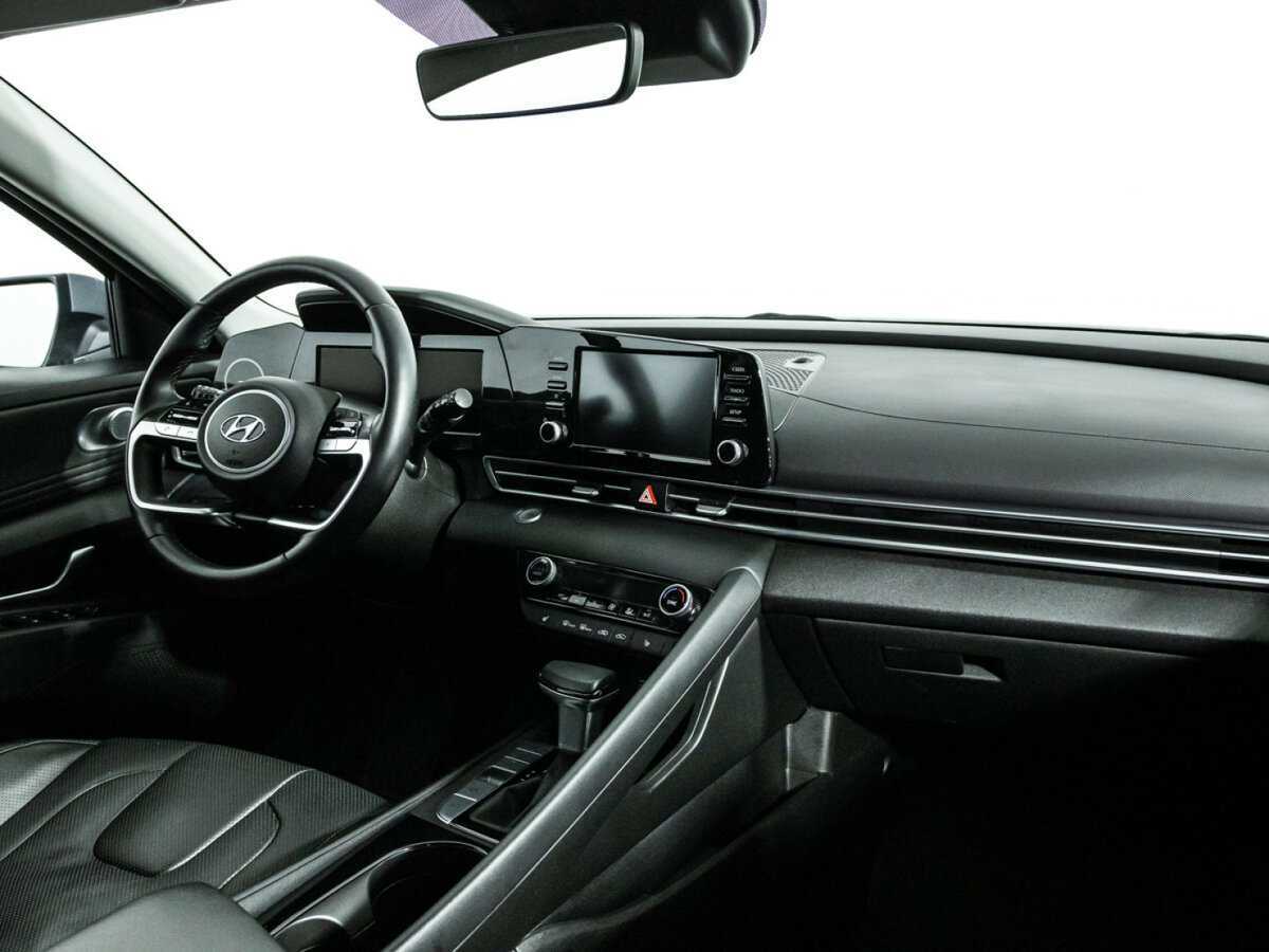 Купить Hyundai Elantra, 2021, 50 700 км, фото №9