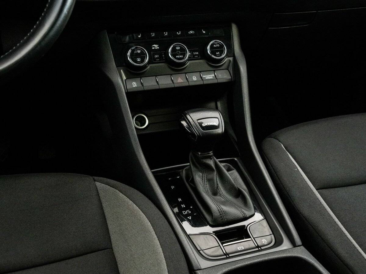 Купить Skoda Karoq, 2021, 95 902 км, фото №11