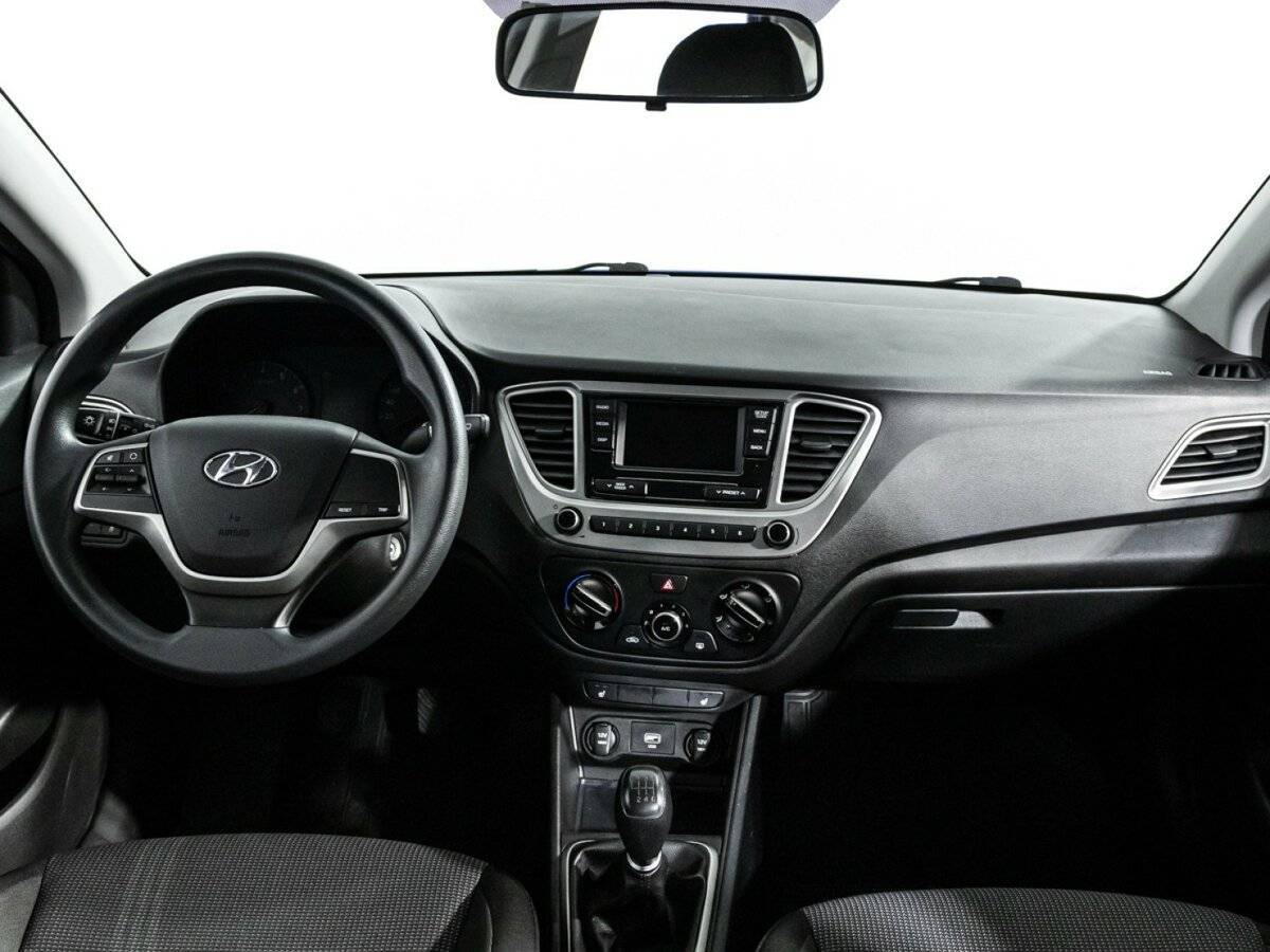 Купить Hyundai Solaris, 2019, 132 097 км, фото №13