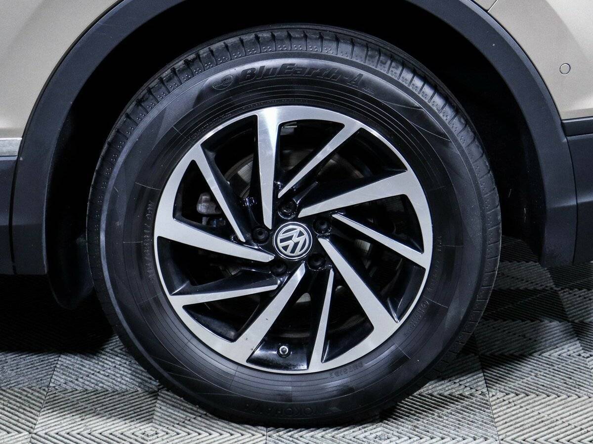 Купить Volkswagen Tiguan, 2018, 77 100 км, фото №12