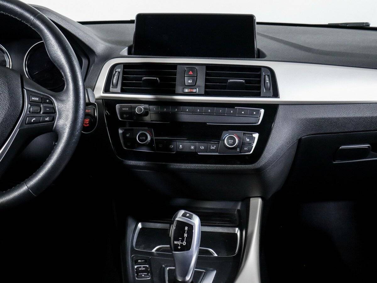 Купить BMW 1 серии 118i, 2018, 84 392 км, фото №11