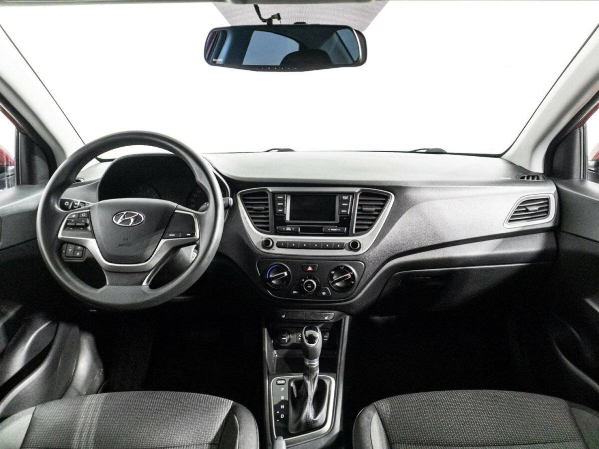 Купить Hyundai Solaris, 2018, 154 973 км, фото №13