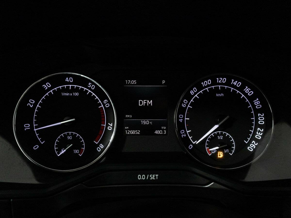 Купить Skoda Superb, 2018, 126 847 км, фото №12