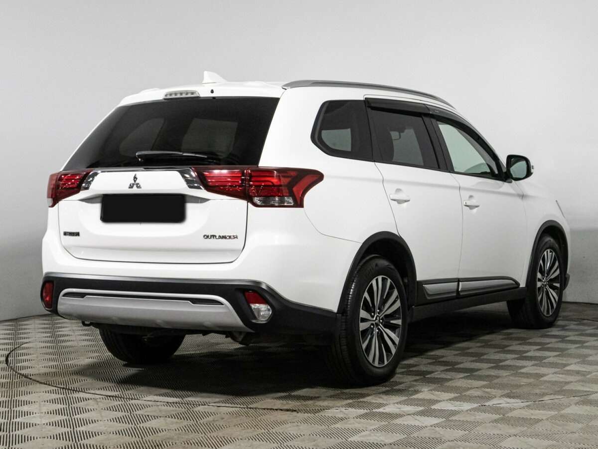 Купить Mitsubishi Outlander, 2018, 70 460 км, фото №5