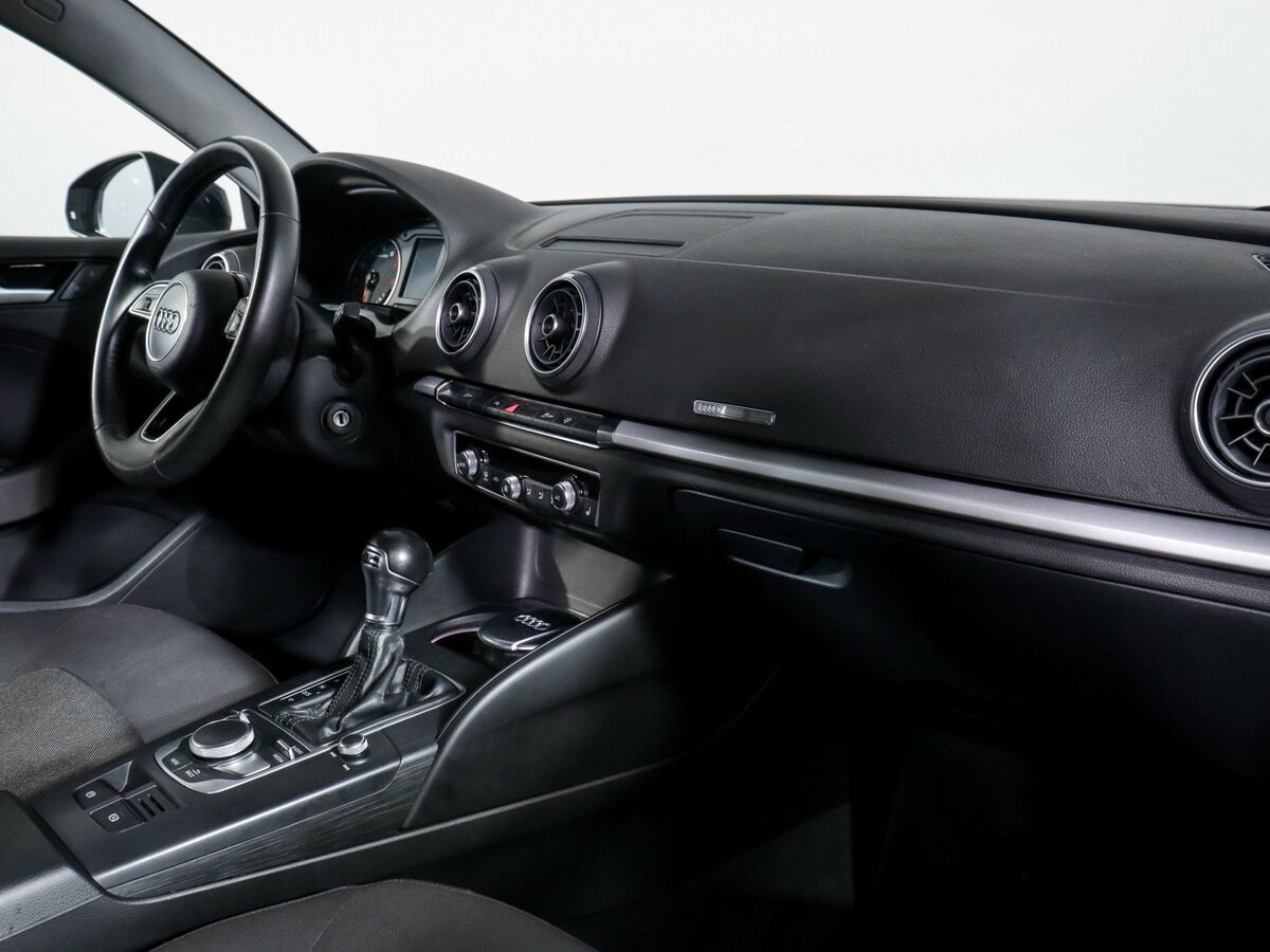 Купить Audi A3 III (8V) Рестайлинг, 2016, 105 124 км, фото №7