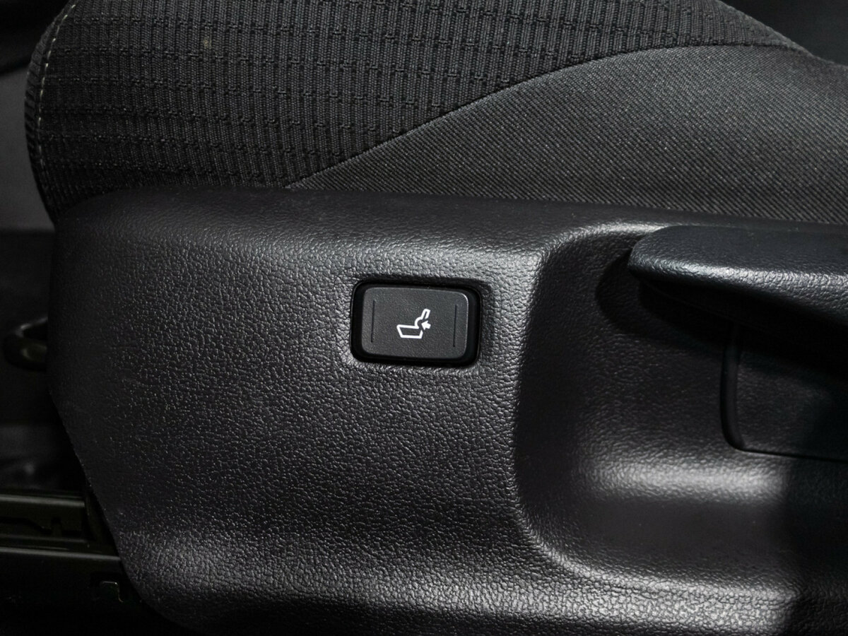 Купить Toyota C-HR I, 2018, 56 505 км, фото №17