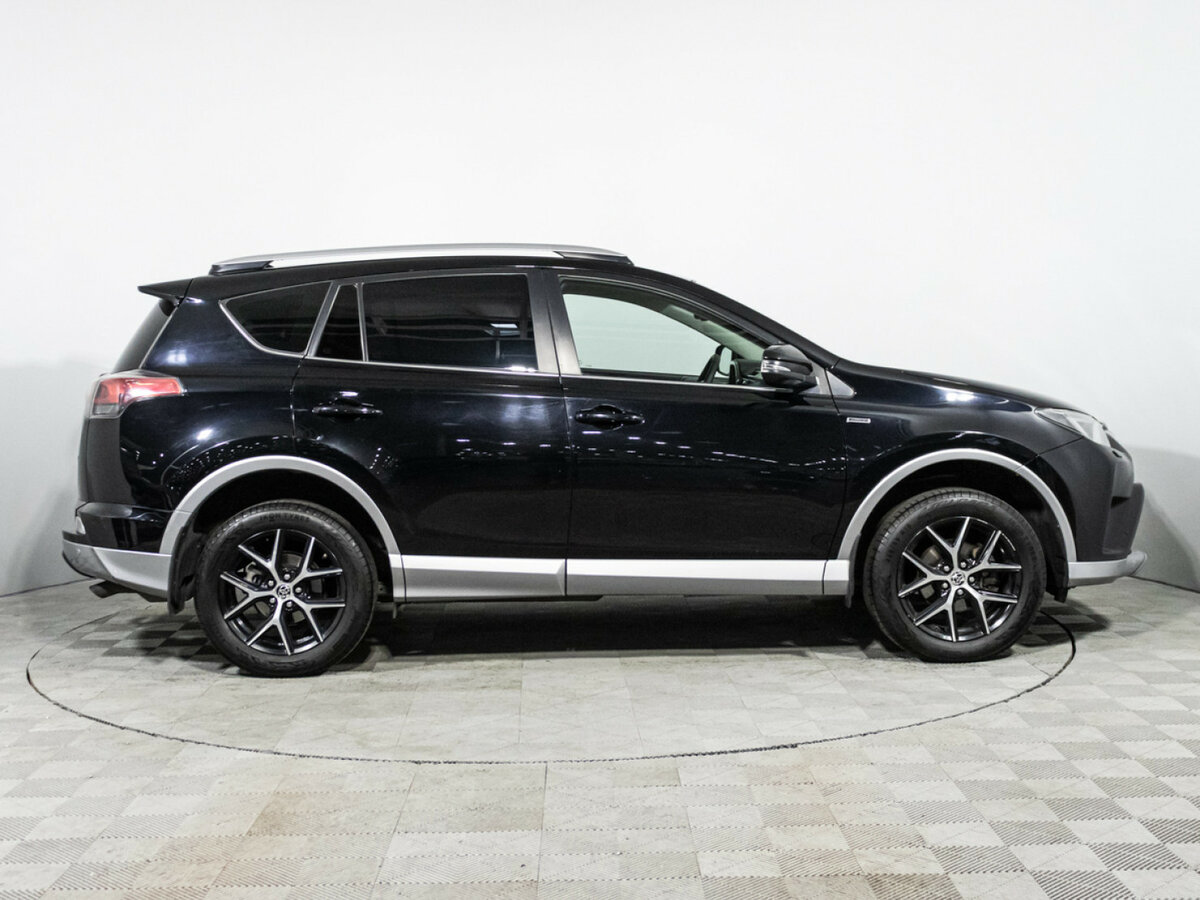 Купить Toyota RAV4 IV (XA40) Рестайлинг, 2016, 111 735 км, фото №4