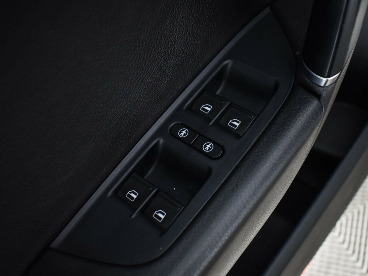 Купить Volkswagen Touareg II Рестайлинг, 2015, 217 188 км, фото №16