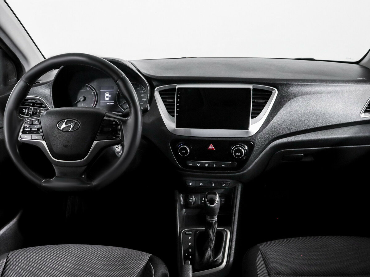 Купить Hyundai Solaris II, 2018, 147 146 км, фото №10